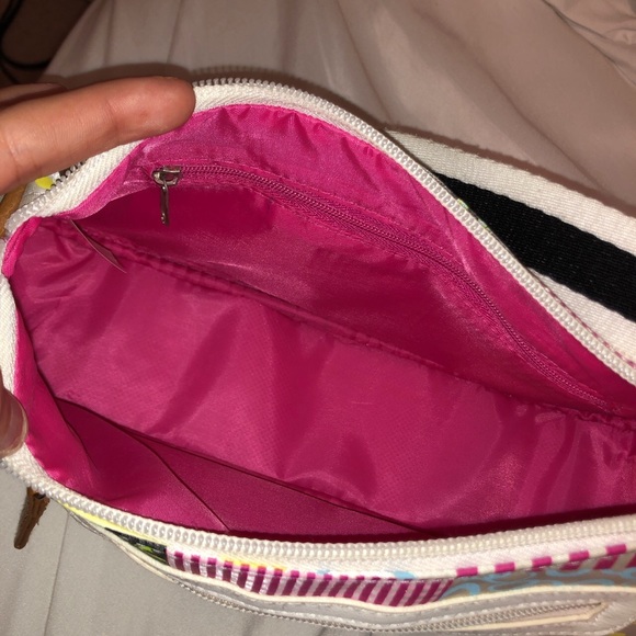 ‼️SOLD‼️ cute y2k mini purse - Picture 4 of 4